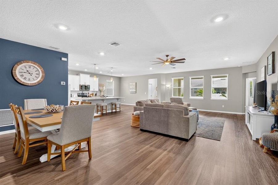 Furnished interior view inside a new home in Archers Mill, Ormond Beach (Image 17).