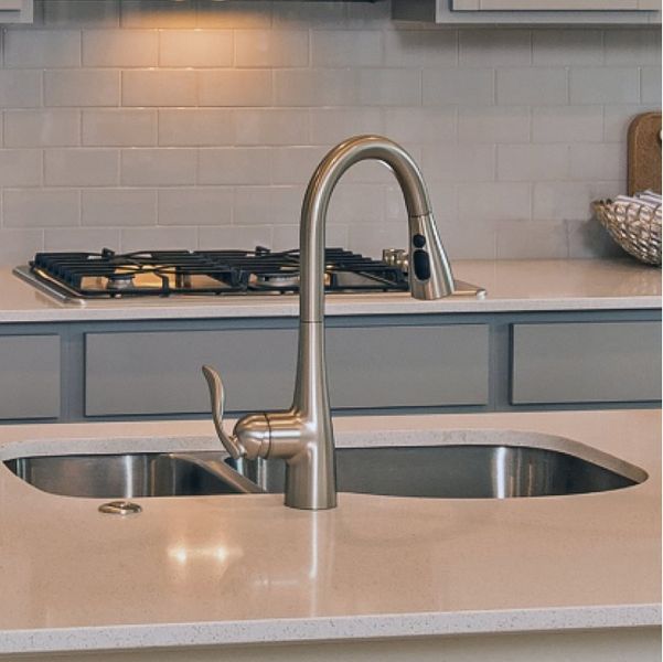 Hepburn kitchen faucet