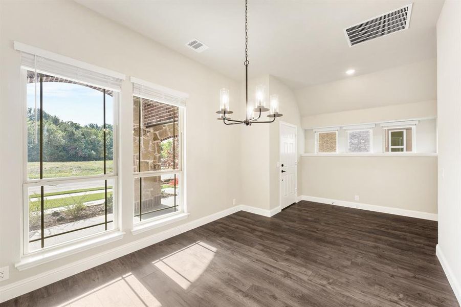 Spacious, unfurnished interior of a new home in East Oak Creek 50-55, Commerce (Image 34).