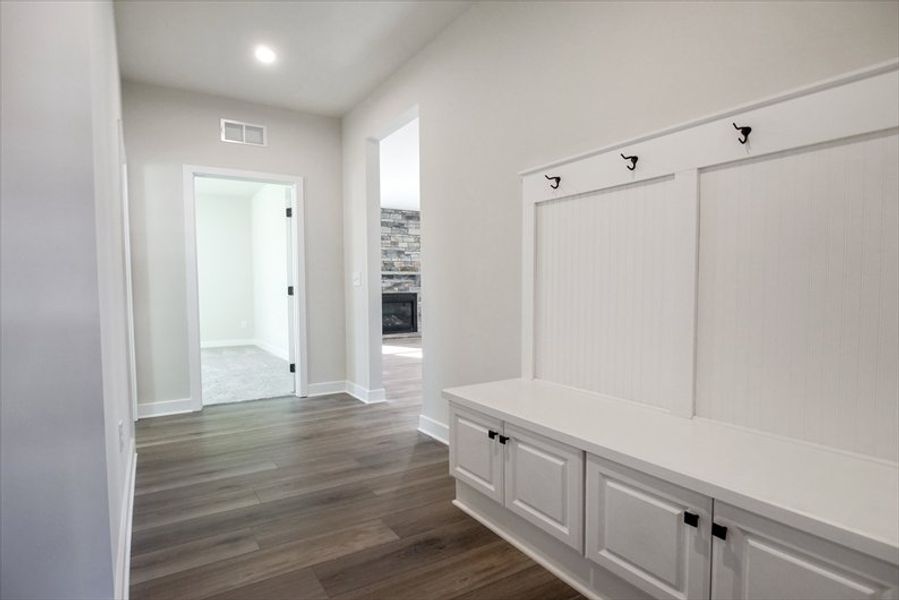 Image 48 of a home in Berkeley.