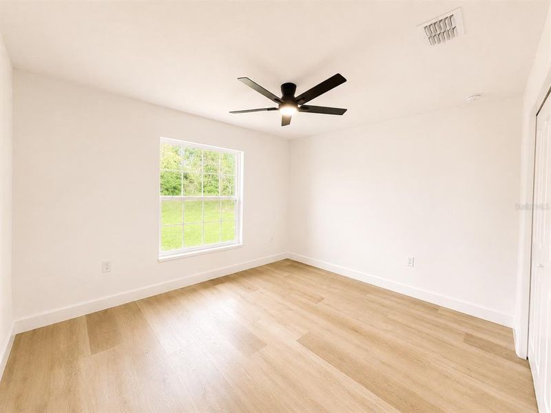 Spacious, unfurnished interior of a new home in , Ocala (Image 26).