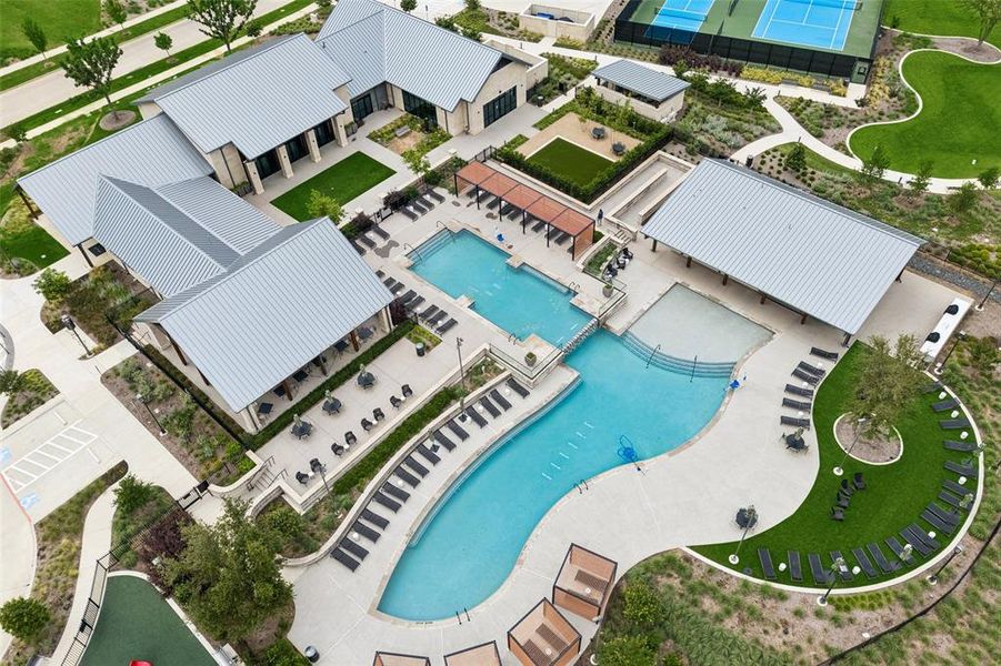 Community amenities in Fields Villas - Darling Homes, Frisco (Image 34).