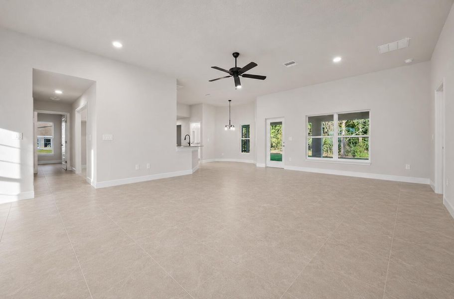 Spacious, unfurnished interior of a new home in Gatlin, Port St. Lucie (Image 8). Spacious, unfurnished interior of a new home in Gatlin, Port St. Lucie (Image 8).