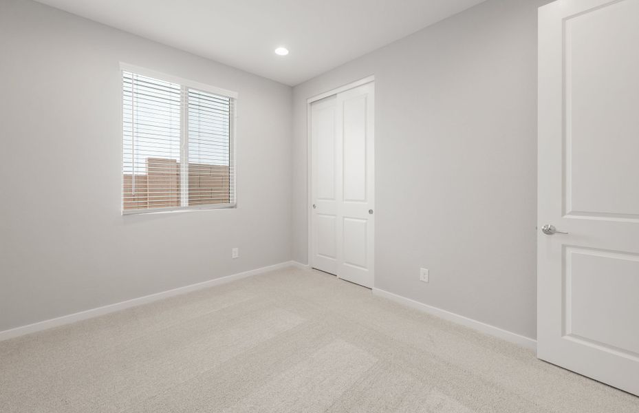 Spacious, unfurnished interior of a new home in Upper Canyon, Phoenix (Image 26).