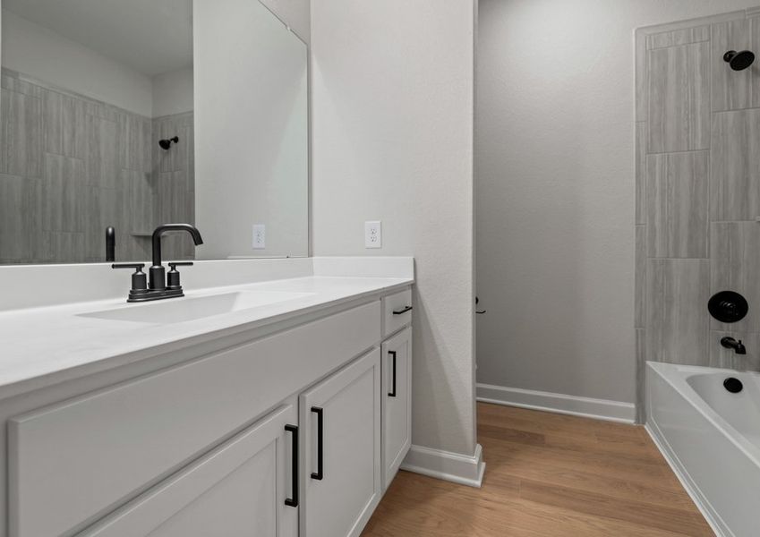 Full second bathroom