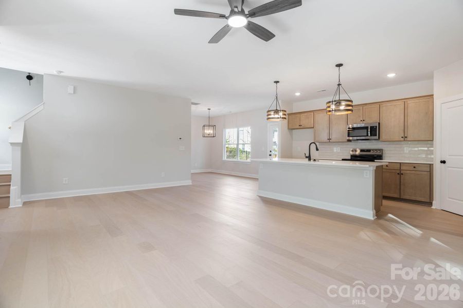 Spacious, unfurnished interior of a new home in , Mount Holly (Image 15).