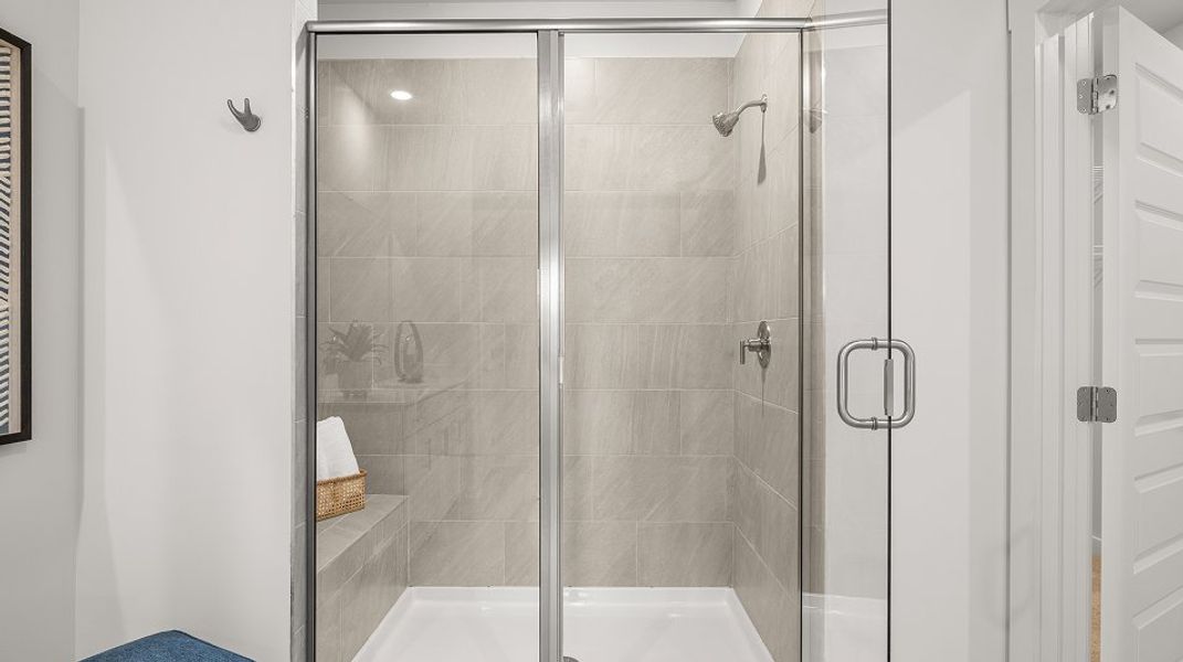 Divisional EI Walk In Shower 1of4