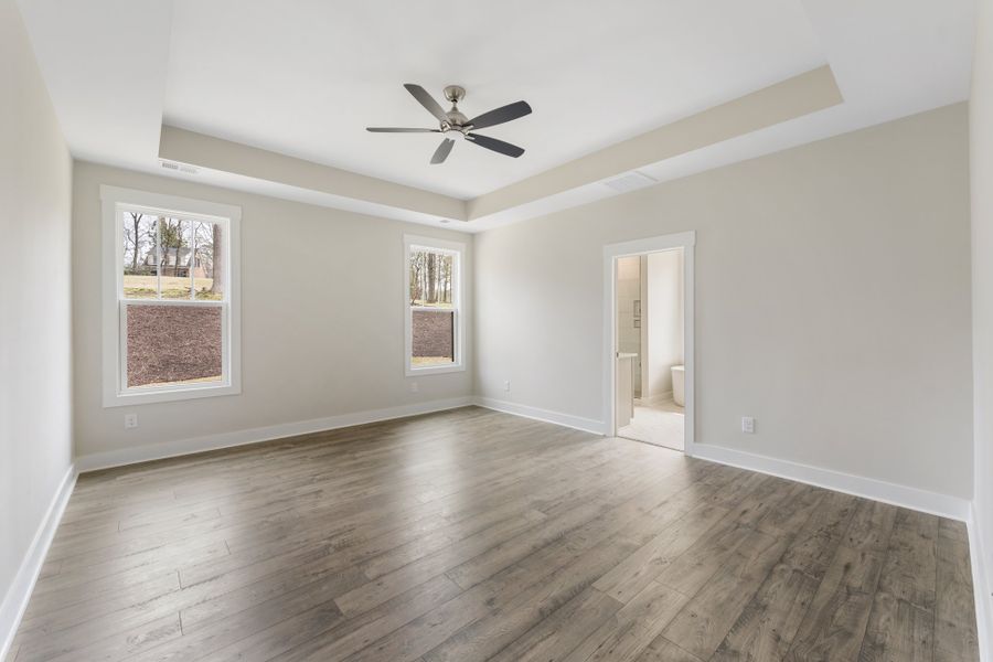 Representative unfurnished interior of a home built from the Autumn by Hunter Quinn Homes in Beaufort County Homes, Beaufort (Image 13).