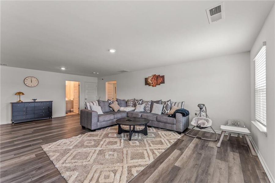 Furnished interior view inside a new home in Independence, Loganville (Image 18).