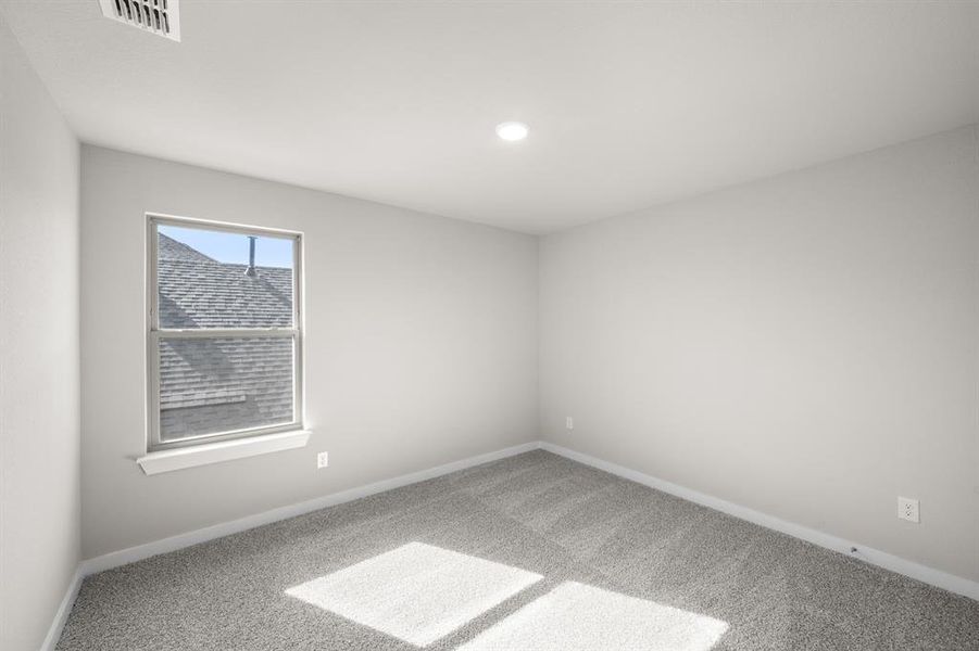 22_8921 Acorn-Bedroom-1