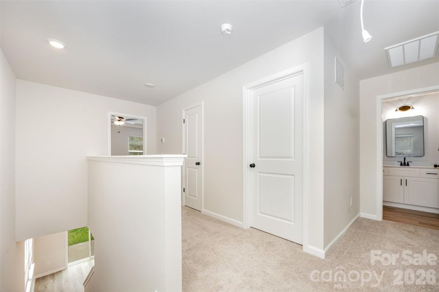 Spacious, unfurnished interior of a new home in , Charlotte (Image 13).