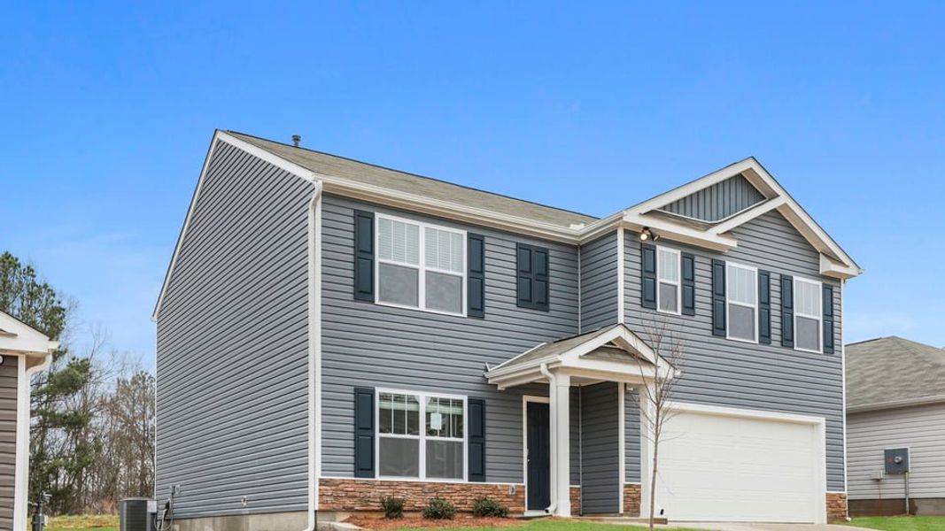 Image 27 of a home in Lakestone.