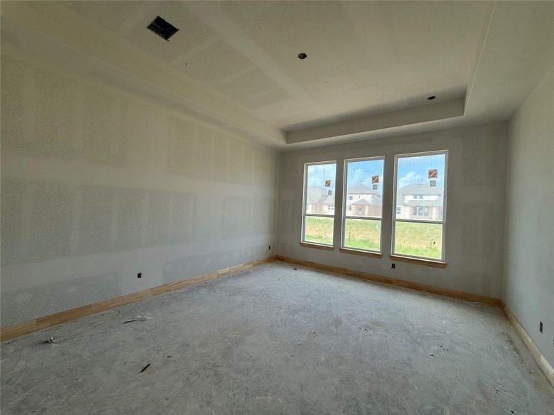 Spacious, unfurnished interior of a new home in Katy Lakes, Katy (Image 16). Spacious, unfurnished interior of a new home in Katy Lakes, Katy (Image 16).