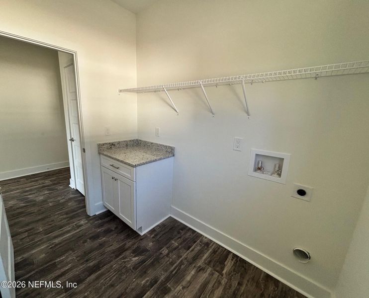 Spacious, unfurnished interior of a new home in , Melrose (Image 24).