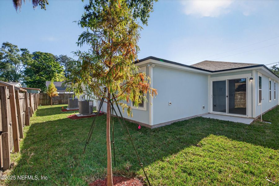 Exterior details and patio area of a home in , Jacksonville (Image 28). Exterior details and patio area of a home in , Jacksonville (Image 28).