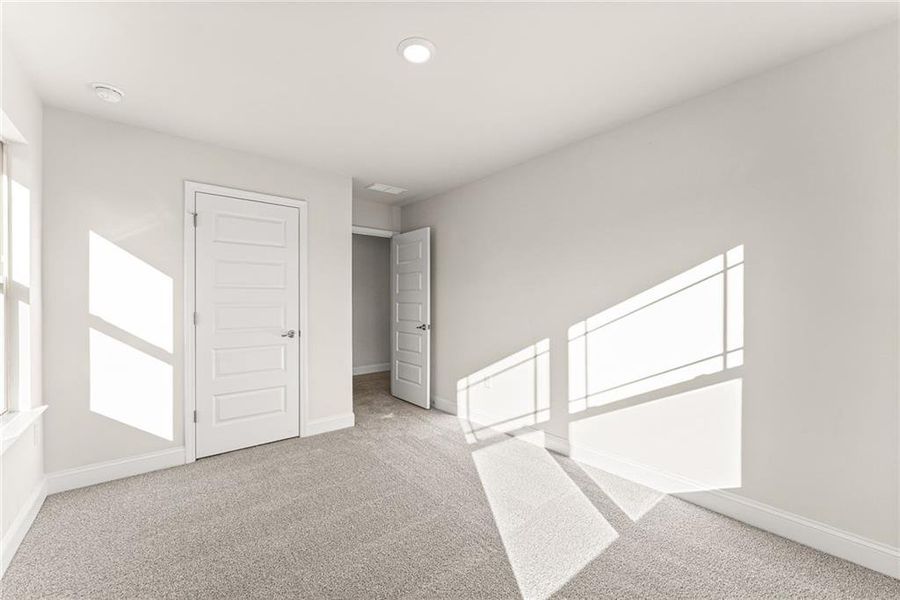 Spacious, unfurnished interior of a new home in Magnolia Villas, Cornelia (Image 43).