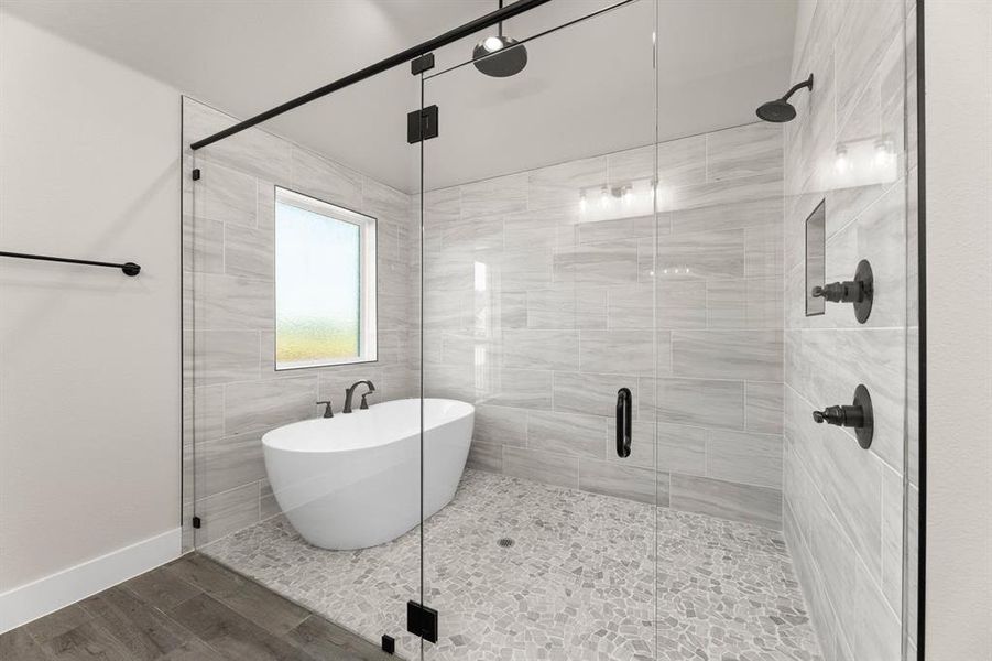 209 Bel Grand-Primary Suite-5