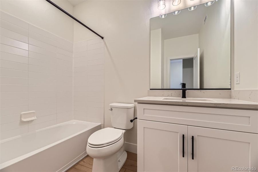 Furnished interior view inside a new home in , Elizabeth (Image 8).