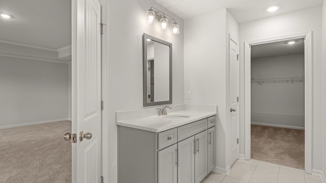Representative furnished interior of a home built from the Westerly by D.R. Horton in Thalley Creek Estates, Cumming (Image 11).