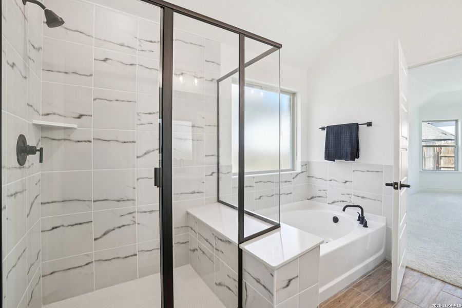 Furnished interior view inside a new home in , New Braunfels (Image 12).