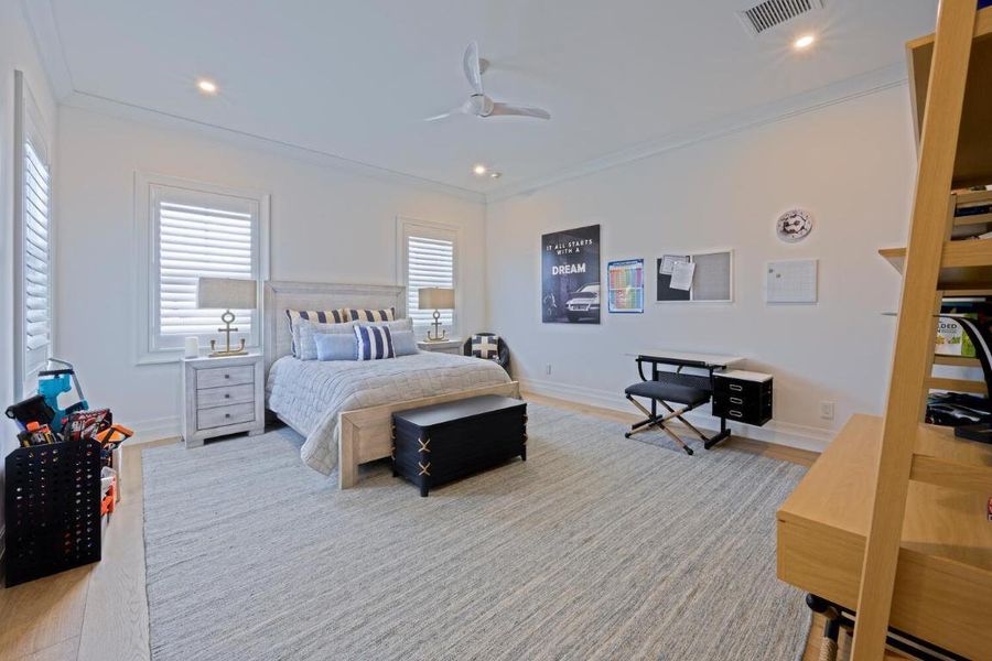 GUEST SUITE 2 - 2ND FLOOR GUEST SUITE 2 - 2ND FLOOR