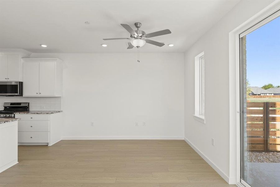 1827 Azalea_2282_Cypress II_Back (2)