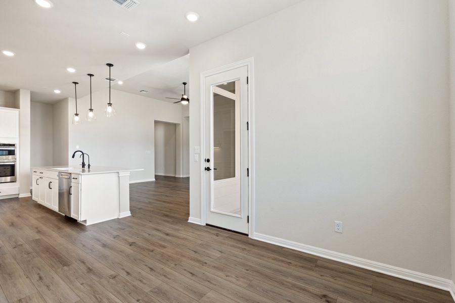 Image 43 representing the Sawgrass by Ashton Woods in Berry Creek Highlands, Georgetown, TX. Image 43 representing the Sawgrass by Ashton Woods in Berry Creek Highlands, Georgetown, TX.