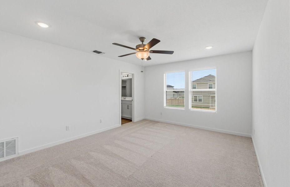 Spacious, unfurnished interior of a new home in Sonterra, Jarrell (Image 44). Spacious, unfurnished interior of a new home in Sonterra, Jarrell (Image 44).