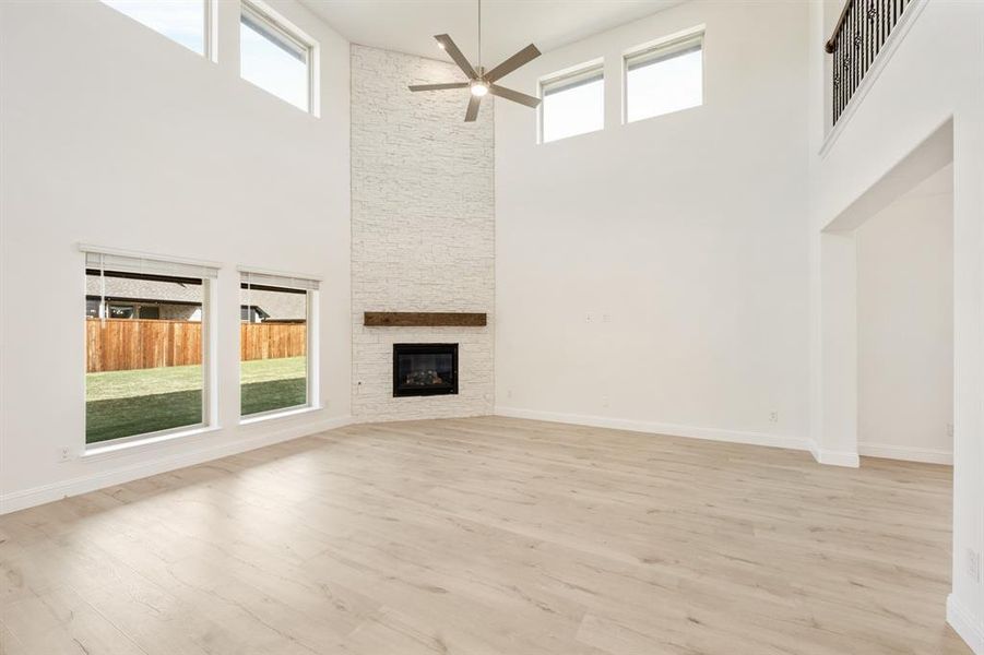 Spacious, unfurnished interior of a new home in ArrowBrooke, Aubrey (Image 25). Spacious, unfurnished interior of a new home in ArrowBrooke, Aubrey (Image 25).