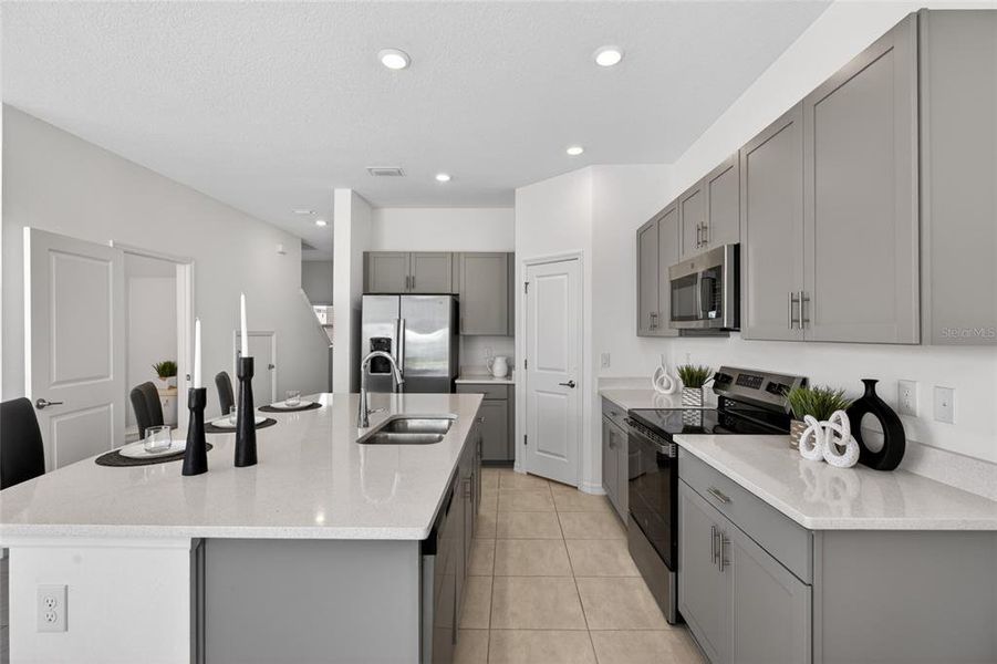 Furnished interior view inside a new home in , Wesley Chapel (Image 14).