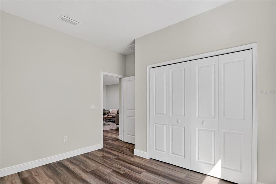 Spacious, unfurnished interior of a new home in , Citrus Springs (Image 18).