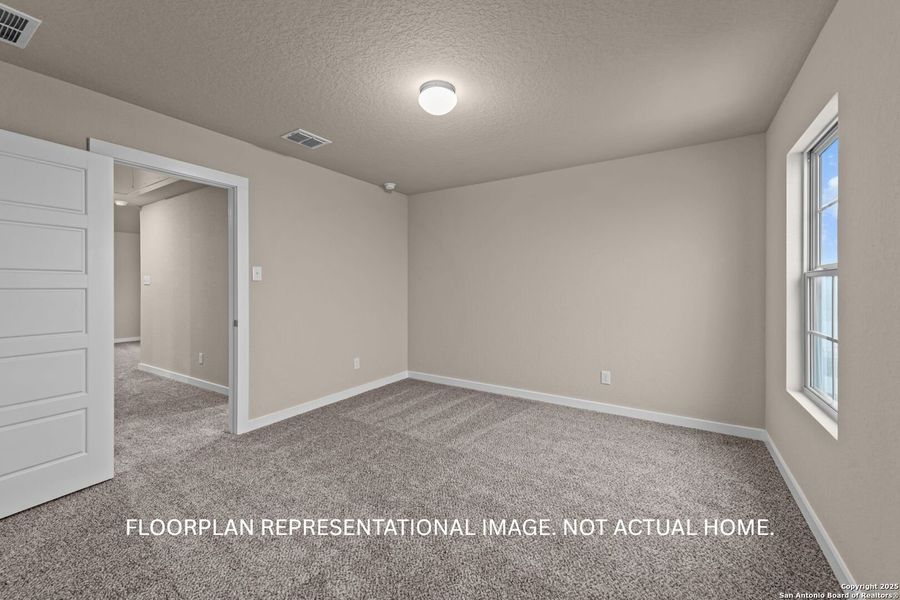 Spacious, unfurnished interior of a new home in Paloma Park, Converse (Image 17). Spacious, unfurnished interior of a new home in Paloma Park, Converse (Image 17).