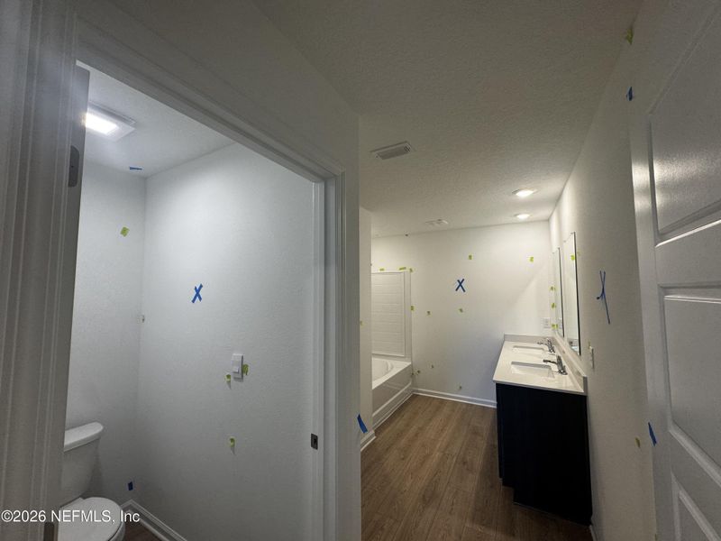 Spacious, unfurnished interior of a new home in The Arbors, Jacksonville (Image 32). Spacious, unfurnished interior of a new home in The Arbors, Jacksonville (Image 32).