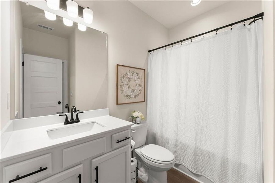 Furnished interior view inside a new home in , Gainesville (Image 18).