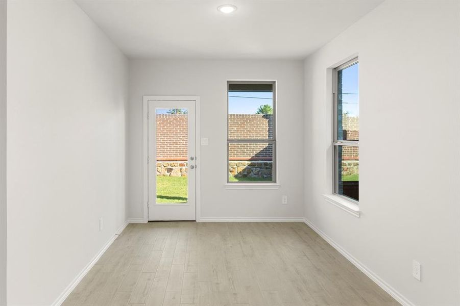 15. 1907 Winecup - Dining 15. 1907 Winecup - Dining