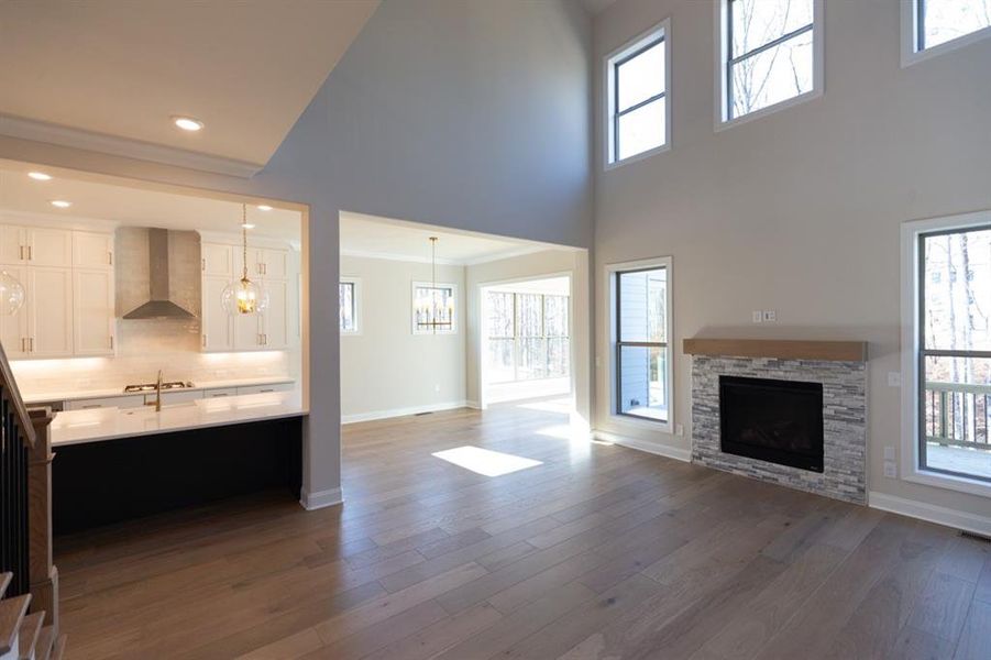 Spacious, unfurnished interior of a new home in Bellmoore Park, Johns Creek (Image 33).
