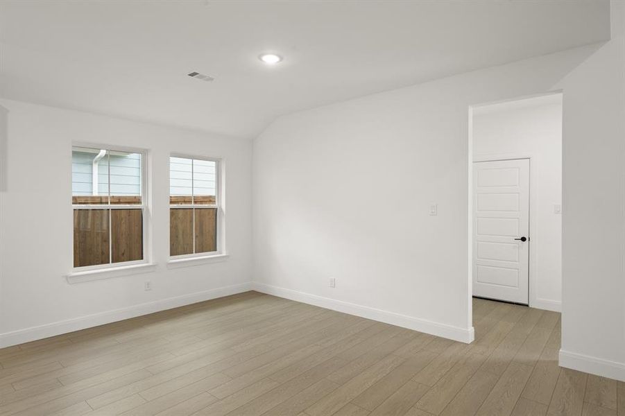 1023 Rylan- Dining-2