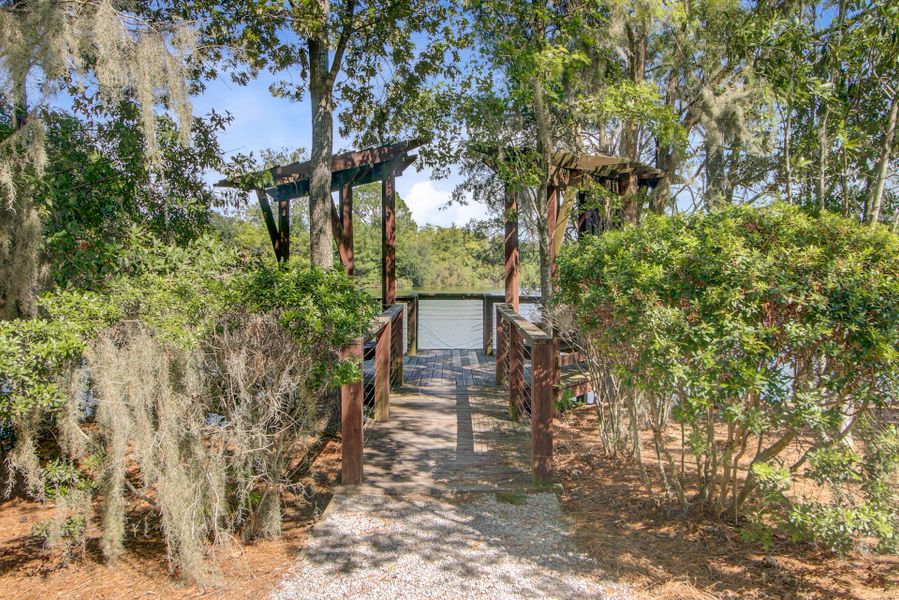 Natural landscape and outdoor views near Sweetgrass at Summers Corner in Summerville (Image 74).