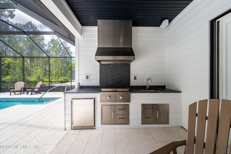 Exterior details and patio area of a home in , St. Johns (Image 23).