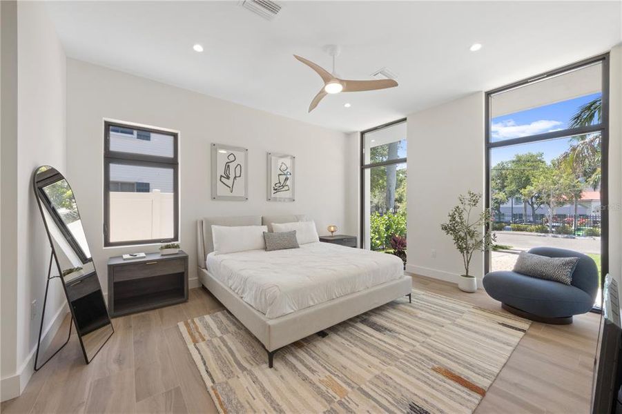 Furnished interior view inside a new home in , Bradenton (Image 17).