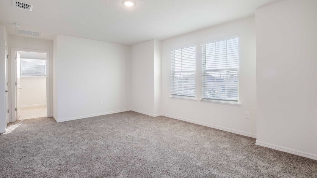 Representative unfurnished interior of a home built from the Glendale by Maronda Homes in Lake Deer Estates, Haines City (Image 17). Representative unfurnished interior of a home built from the Glendale by Maronda Homes in Lake Deer Estates, Haines City (Image 17).
