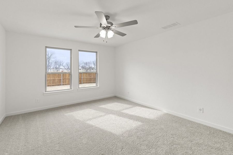 Representative unfurnished interior of a home built from the Katy Lakes Olive 2192 by Brohn Homes in Katy Lakes, Katy (Image 15).