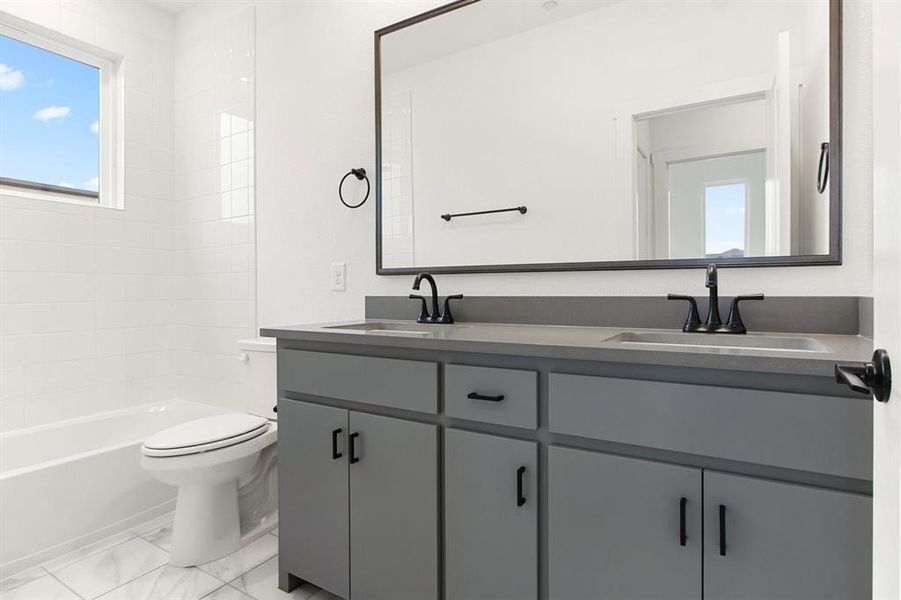 022-1435AzaleaDrive-Melissa-TX-75454-Bathroom2.jpg-SMALL 022-1435AzaleaDrive-Melissa-TX-75454-Bathroom2.jpg-SMALL