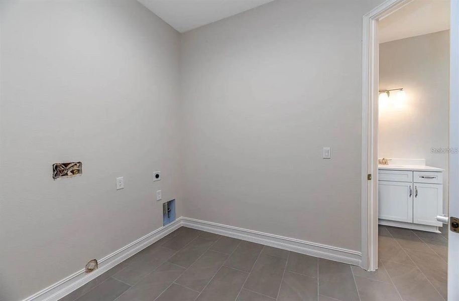 Spacious, unfurnished interior of a new home in , Brooksville (Image 16). Spacious, unfurnished interior of a new home in , Brooksville (Image 16).