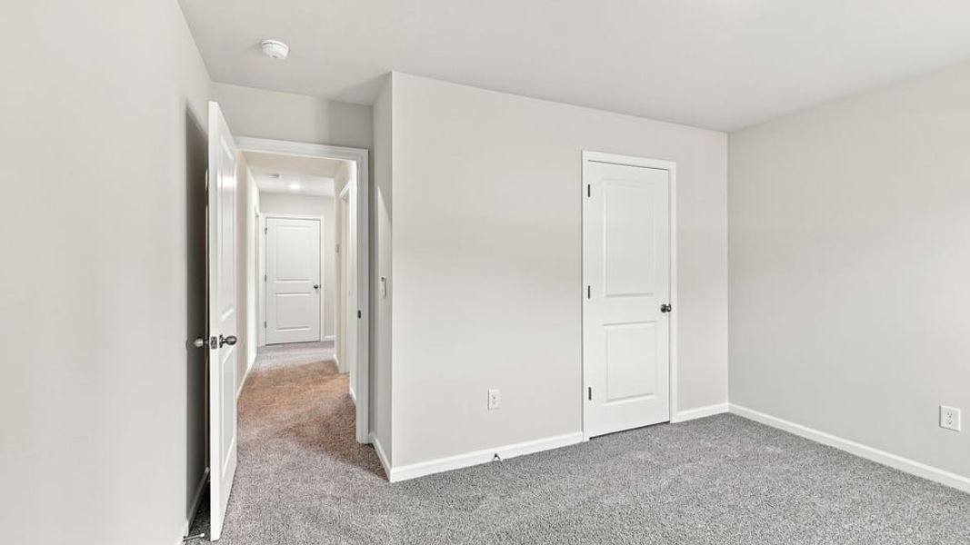 Spacious, unfurnished interior of a new home in Woodglen, Piedmont (Image 34). Spacious, unfurnished interior of a new home in Woodglen, Piedmont (Image 34).