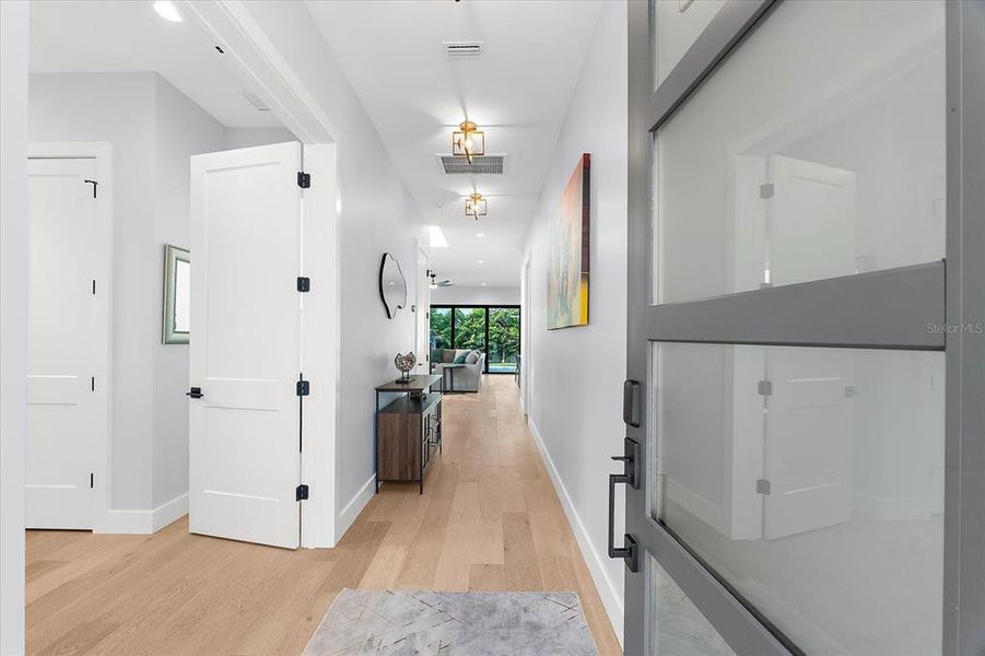 Furnished interior view inside a new home in , Tampa (Image 58).