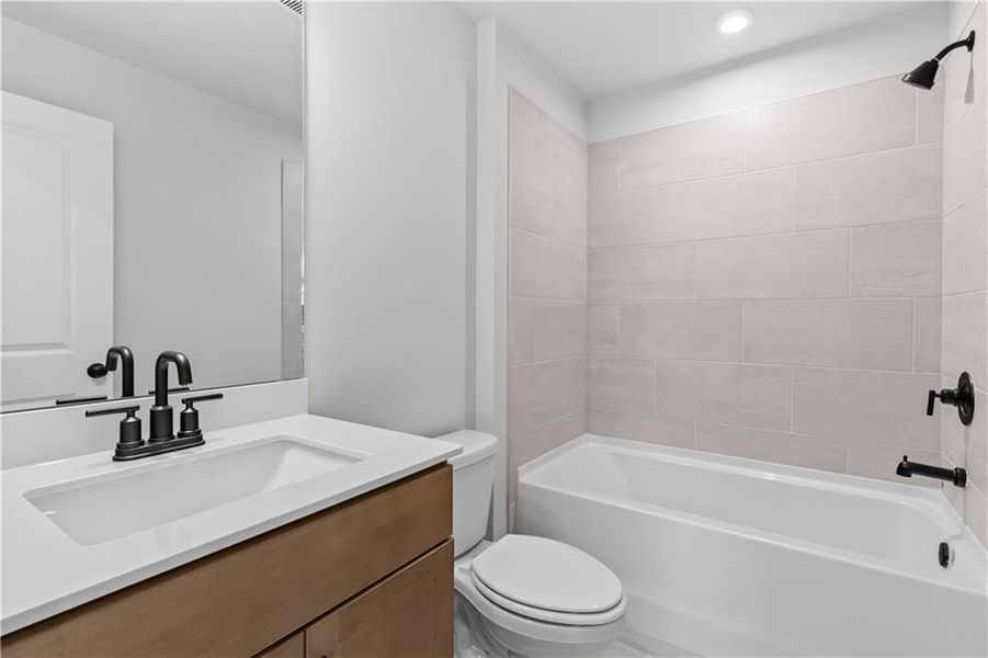 Image 41 of a home in Acacia.