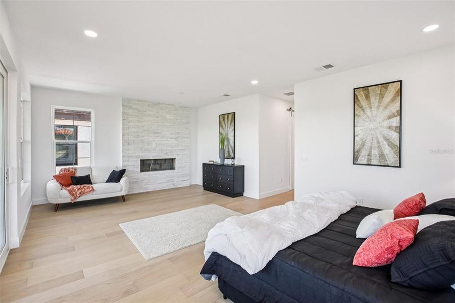 Furnished interior view inside a new home in , St. Petersburg (Image 46). Furnished interior view inside a new home in , St. Petersburg (Image 46).