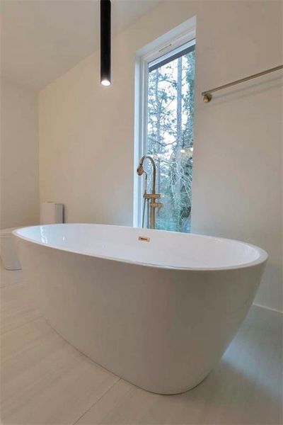 Close-up of interior finishes inside a home in , Lawrenceville (Image 18).