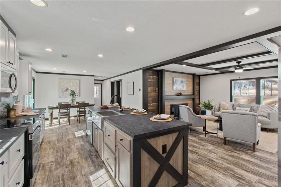 Furnished interior view inside a new home in , Waleska (Image 14).